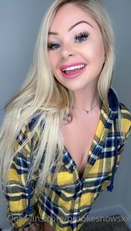 große titten college onlyfans exklusive kunst galerien