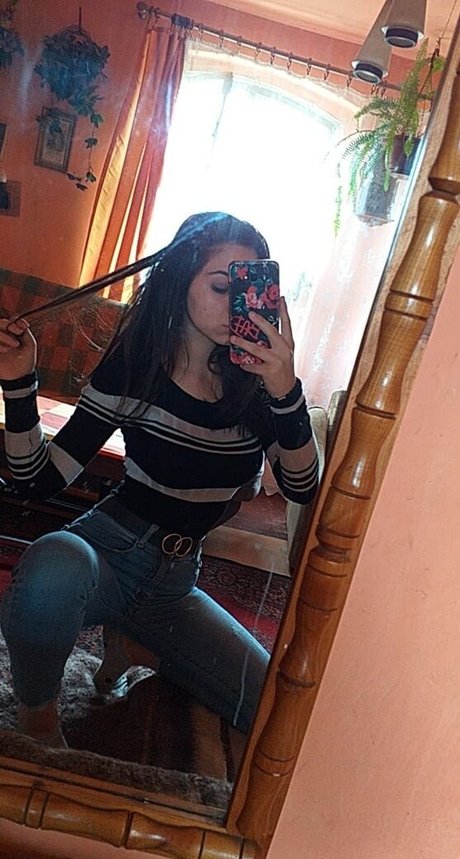 sexy blonde onlyfans freie kunst bild