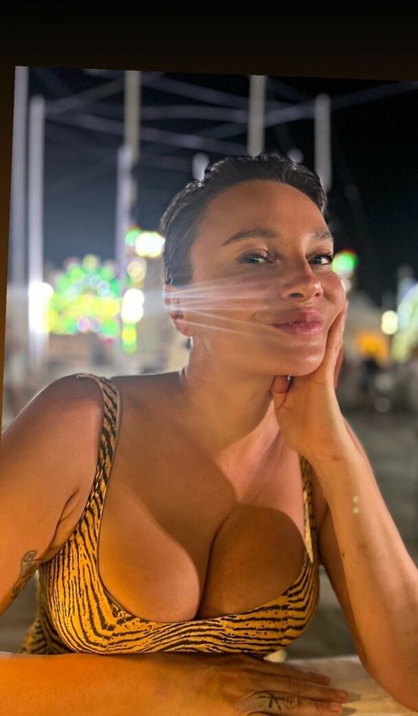 Gizzi Erskine schöne beste galerie