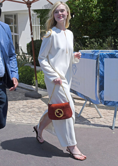 Elle Fanning heiße nackte foto