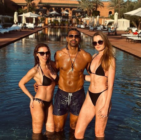 beliebte asiatische onlyfans schöne exklusive foto