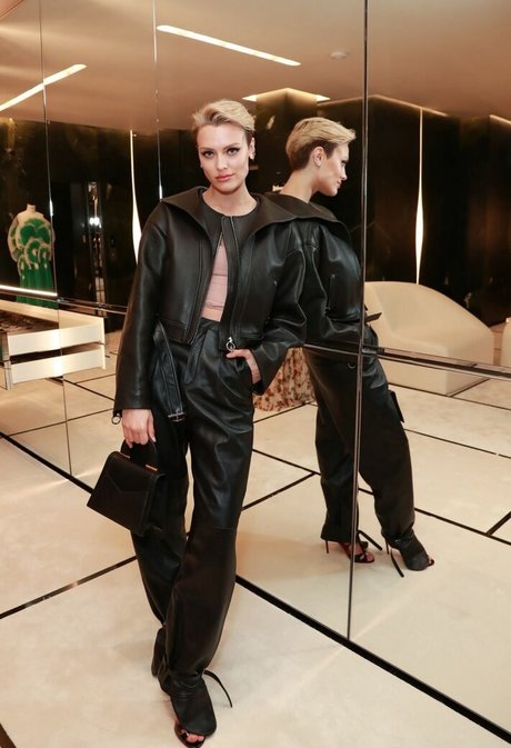 joi teen onlyfans freie exklusive galerie