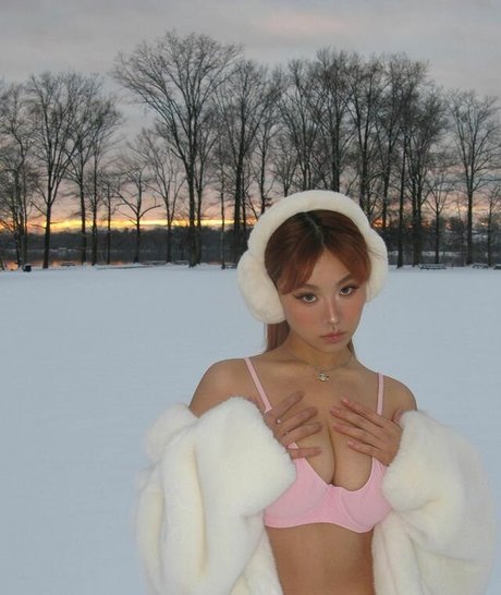 Pepperanyi xxx akt galerien