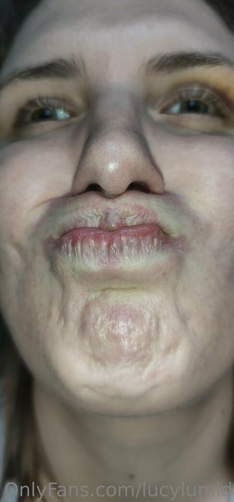 lucylumid sexy pornografische fotos