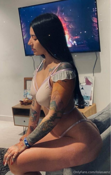 lolisaenz nackt schöne bild