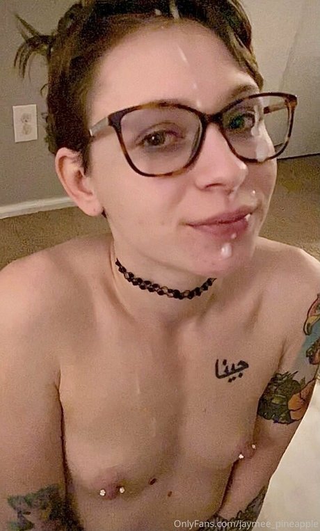 jaymee pineapple nackt hd bild
