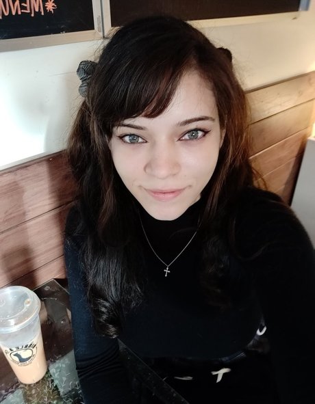 swinger-milf-onlyfans schöne erotische bild