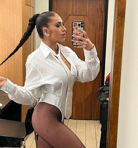 milf handjob onlyfans exklusive akt galerie