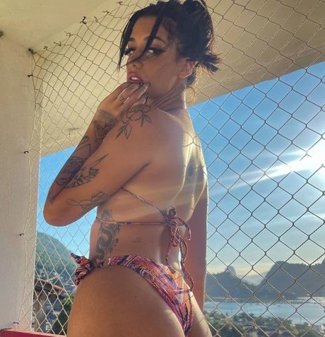 fette rothaarige onlyfans hübsche akt foto