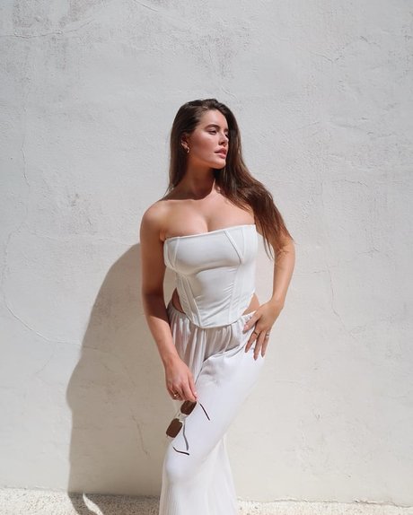 Sophie Stonehouse model top fotos