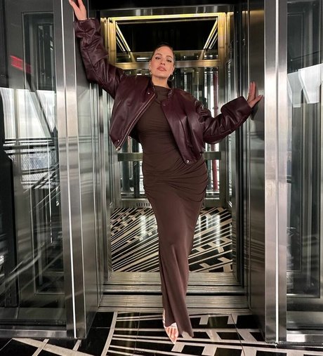 domina facesitting onlyfans hd perfekte fotos