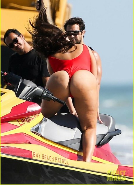 asiatisches teen solo onlyfans hd nackte bilder