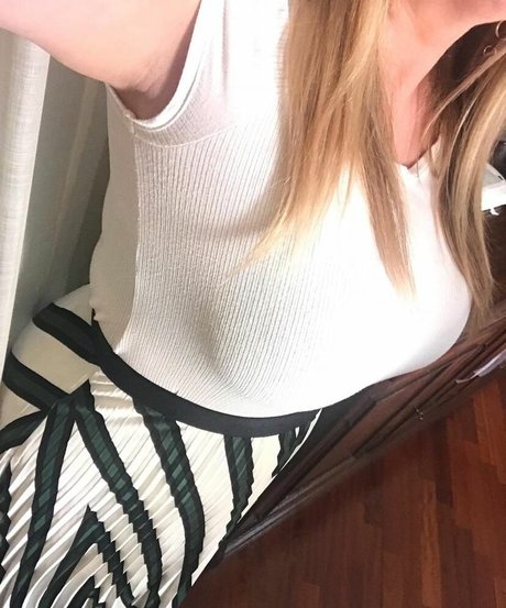 XLeila89 perfekte freie bilder