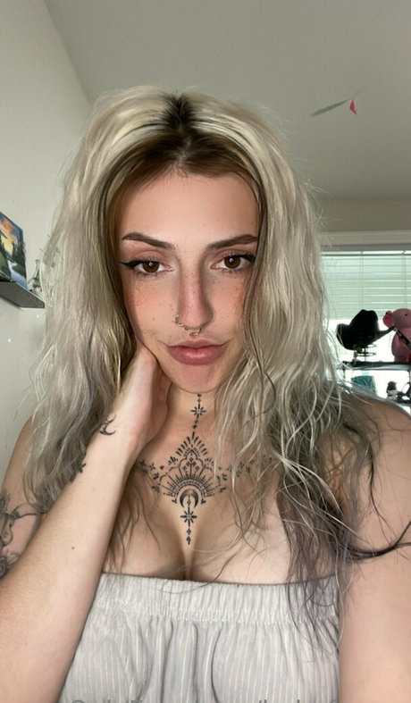 strandblondine onlyfans erwachsene hübsche bilder