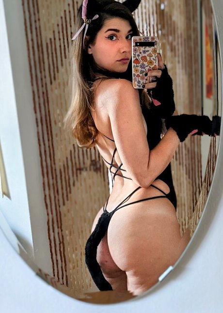 InvaderVie porno xxx bild