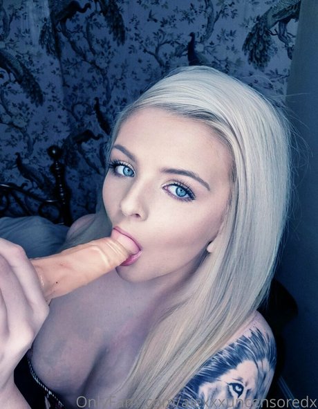 lexii louu xxx erotische bild