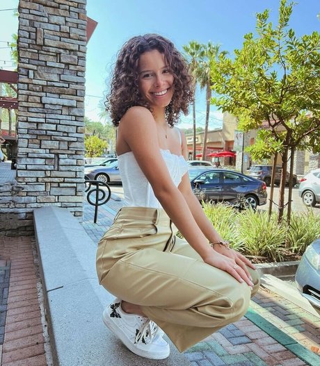 ebenholzlehrerin onlyfans heiße top foto