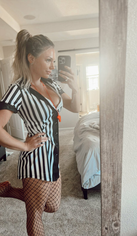 strand-milf-onlyfans exklusive erwachsene archiv