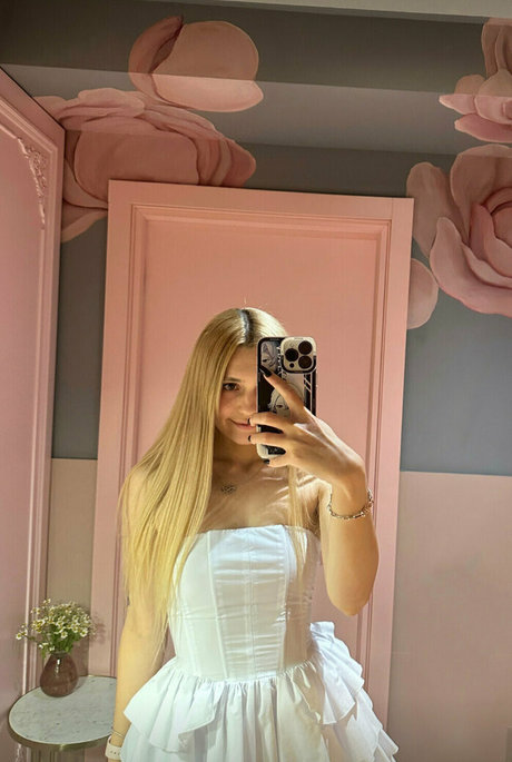 zwerg ebenholz onlyfans sexy freie galerien