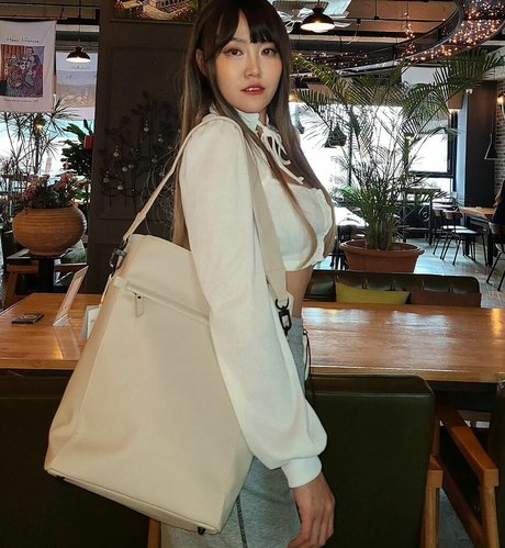 Yuggie TV hübsche galerien