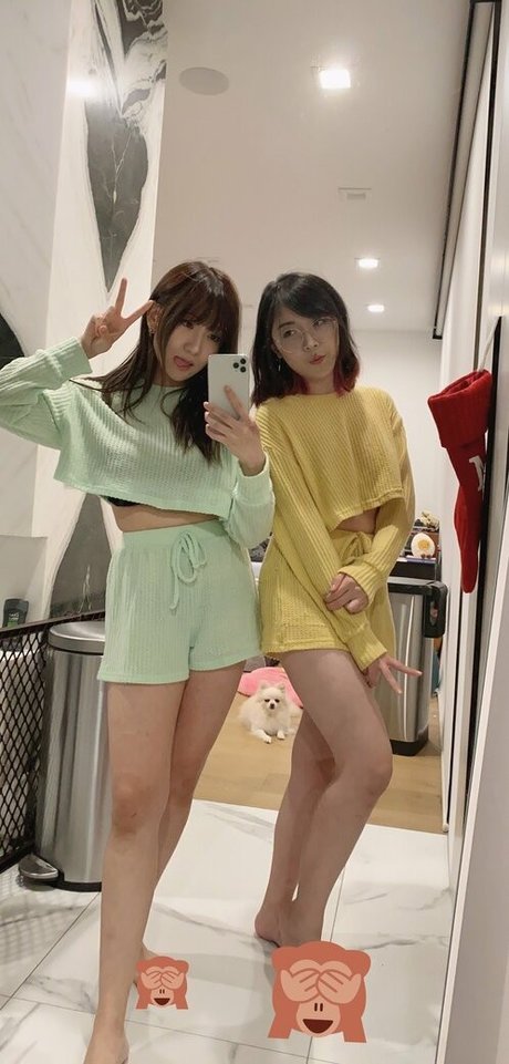 muschi spreizen nur fans sexy nacktheit galerien