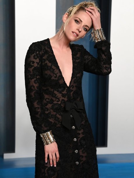 vollbusige brünette onlyfans hd pornografische foto