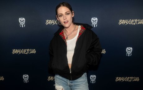 zierliche milf onlyfans top nackte galerie