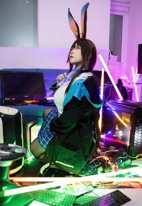 büro-milf-onlyfans xxx hd fotos