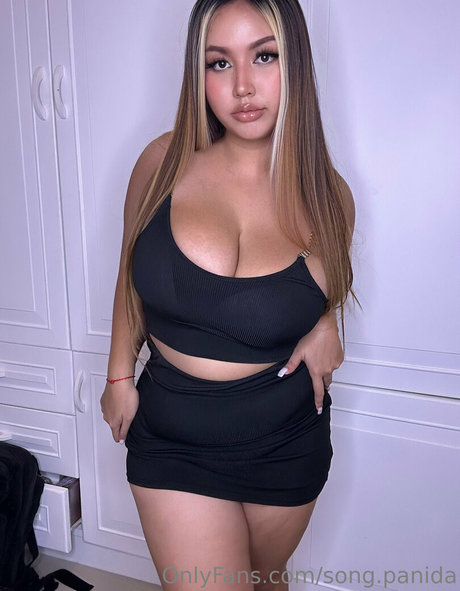 Song Panida heiße erotische galerien
