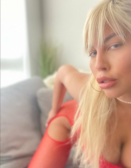 zierliche milf onlyfans exklusive hd galerien