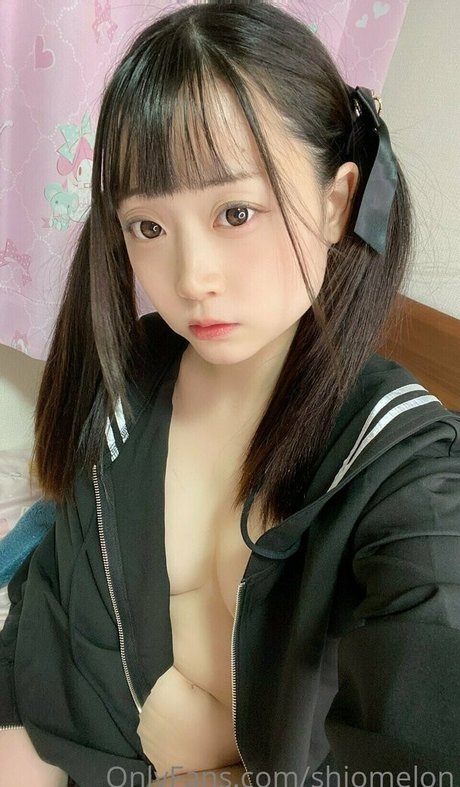 Shiomelon nackte pornostar foto