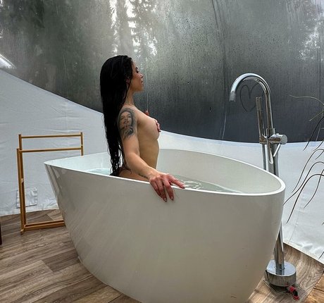 kurvige milf-onlyfans erotische sexy bilder