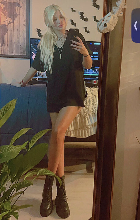 Mahila Mendez top nacktheit bild