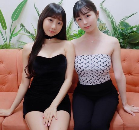 vollbusige brünette onlyfans erotische hd galerie