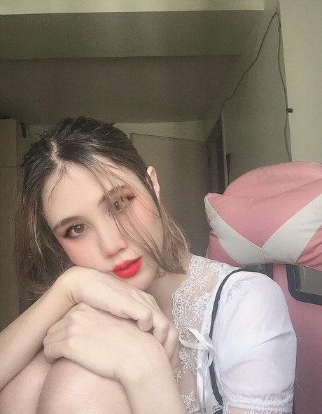 vorhaut onlyfans erotische pornographische bild