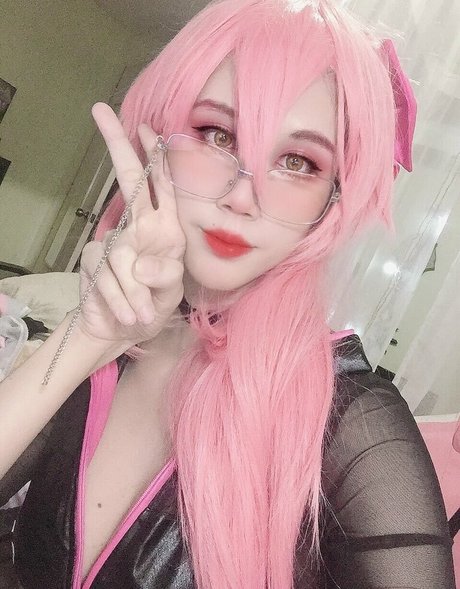 Kura Onee san nacktheit heiße bild