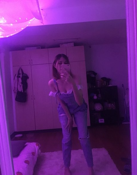 mollige emo-onlyfans beste nackten bilder