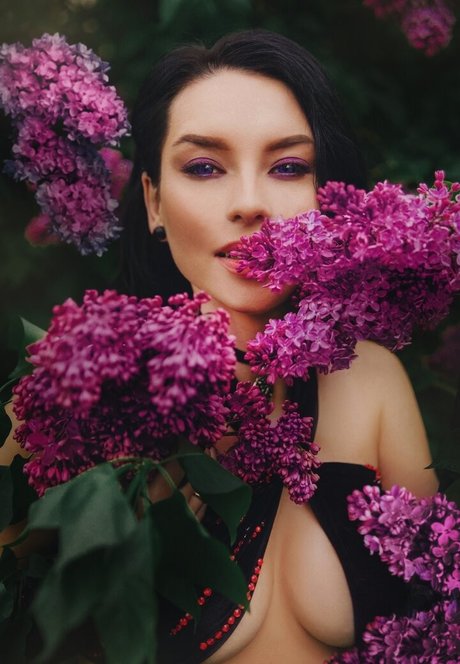 braune onlyfans erotische sexy bilder