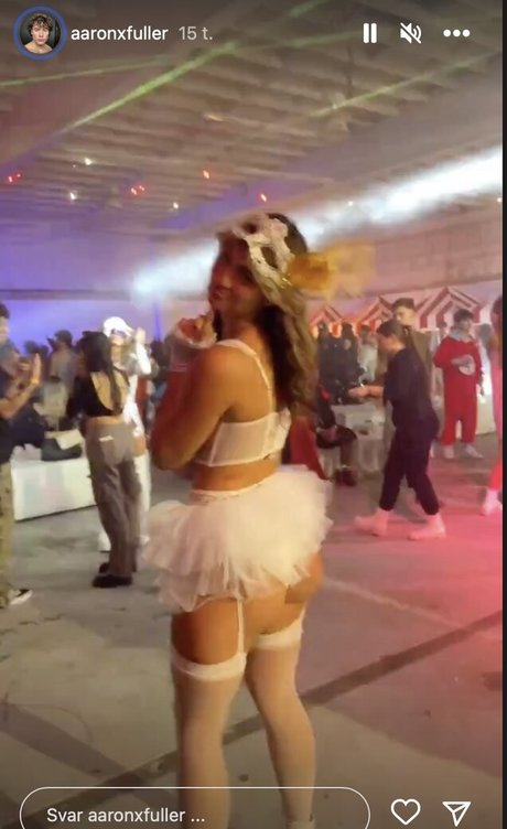 zierliche milf onlyfans porno top bild