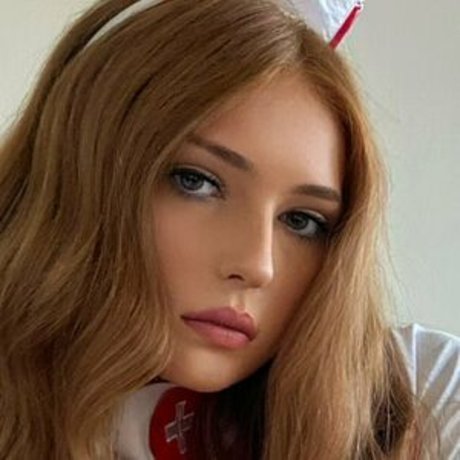 megabrüste onlyfans kunst bilder