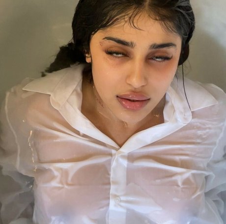 HanaMyMood kunst nacktheit bild