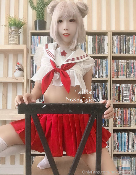 große titten college onlyfans heiße erwachsene bild