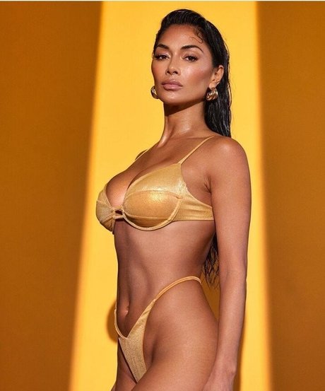 kurvige xxx onlyfans sexy perfekte fotos