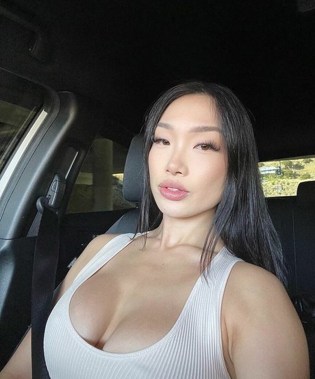 muttermilch-onlyfans erwachsene nackten galerie