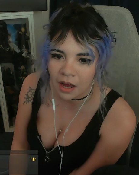 asiatische reife onlyfans kunst nette galerie