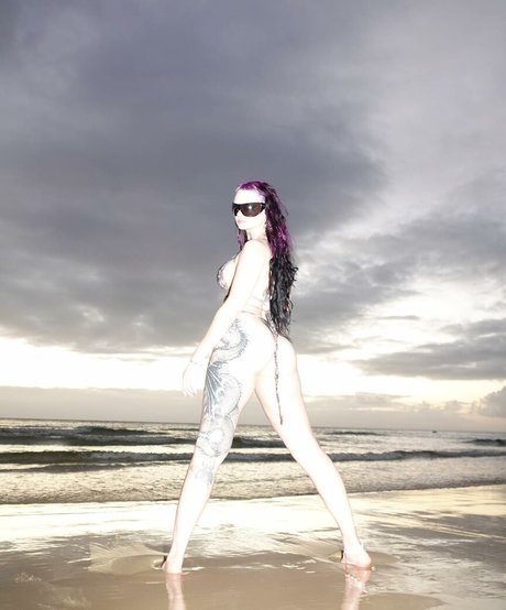 Zheani Sparkes nackt nette fotos