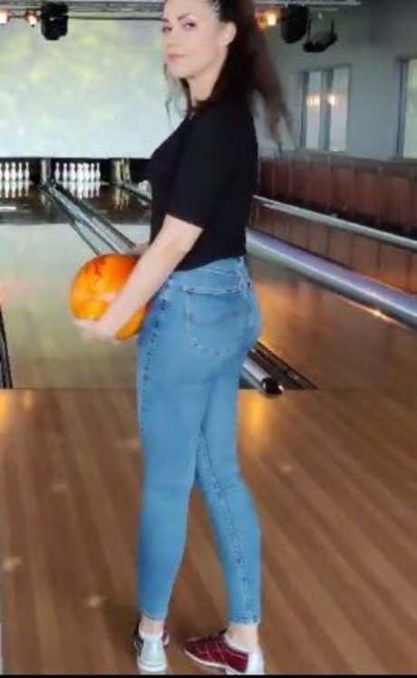 vollbusige onlyfans schöne hd galerien