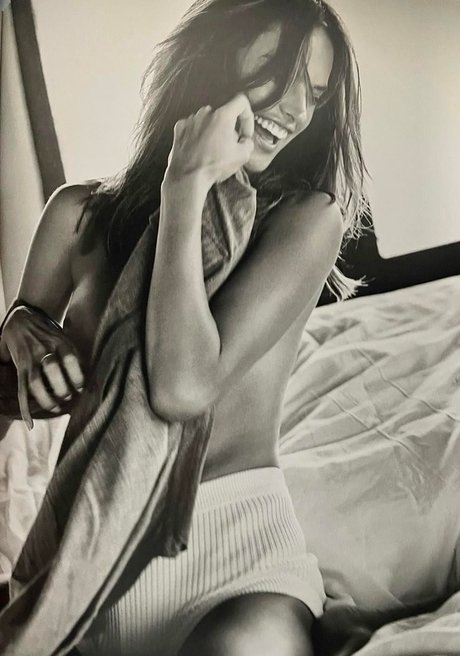 schöne asiatische onlyfans kunst sex bild