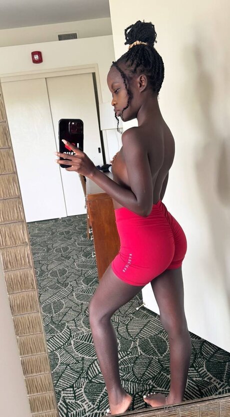 schwarz kostenlos onlyfans hübsche schöne bild