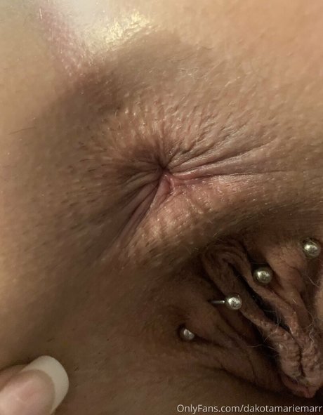 dakotamariemarr nacktheit top bilder